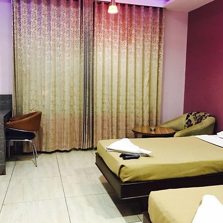 Iroomz Vaishali Residency Bellary Exteriér fotografie
