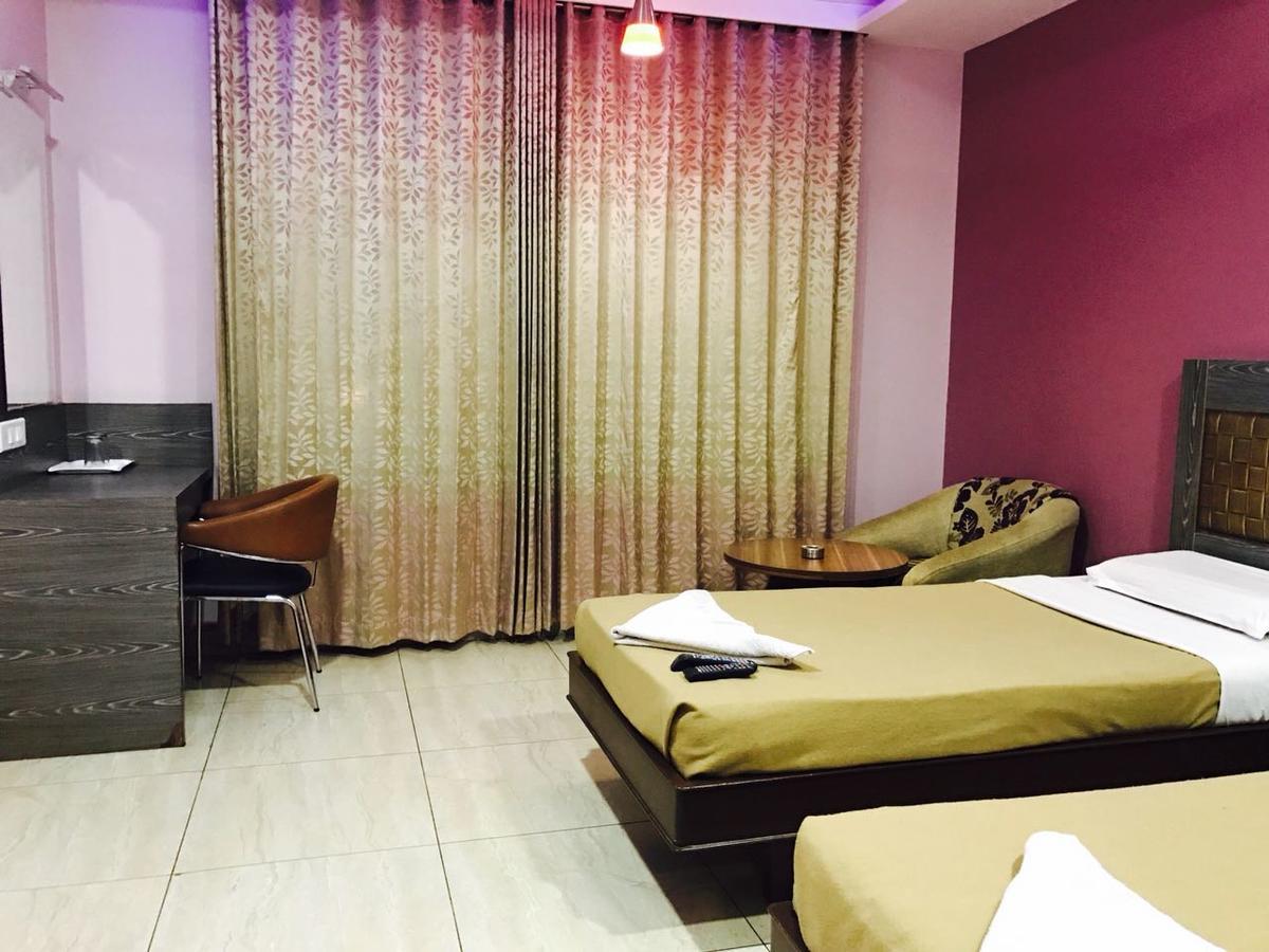 Iroomz Vaishali Residency Bellary Exteriér fotografie